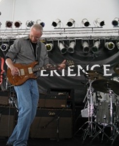 Paul Reed Smith rockin' at the Experience PRS 2009 trade show -Photo courtesy: Guitar International