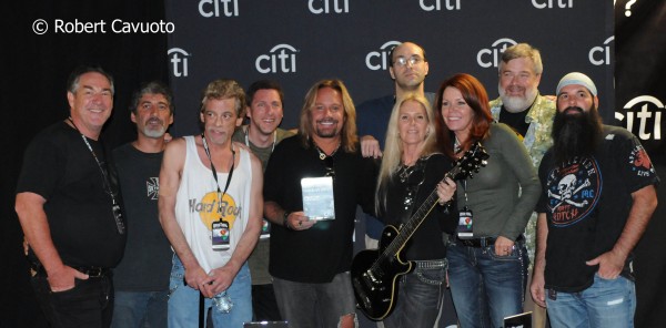 Vince Neil and Lita Ford with their campers