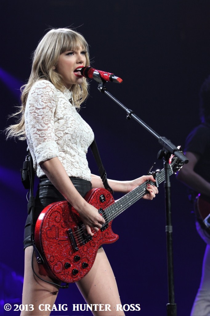 red taylor swift guitar