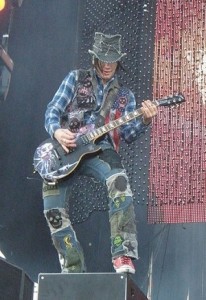 DJ Ashba Photo Wikipedia