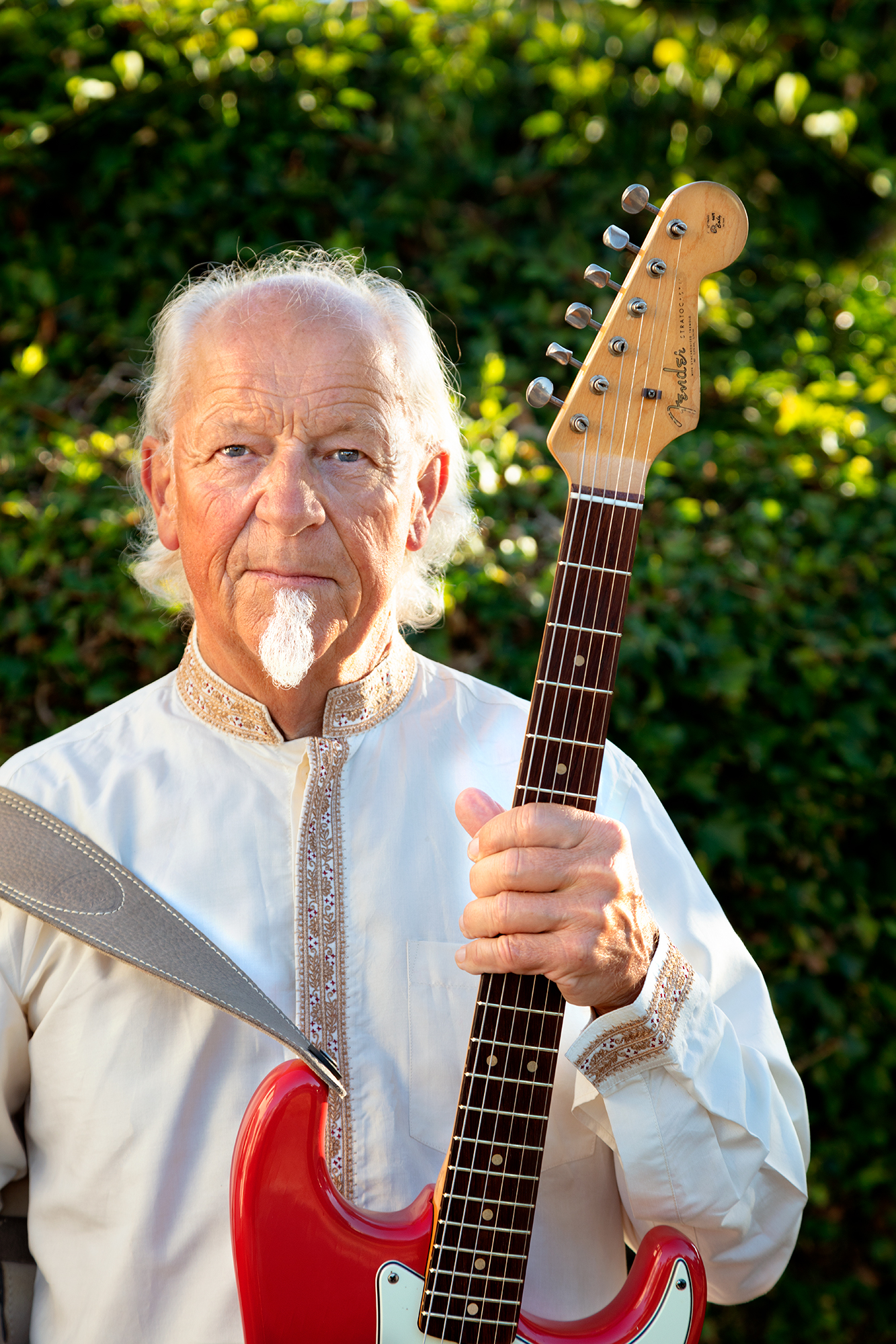 Legendary Musician Martin Barre Talks Jethro Tull, Guitars, Touring and ...